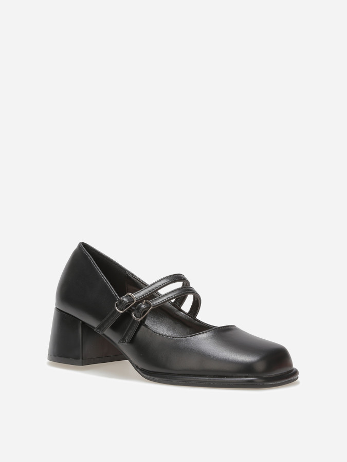 Babies à talon et bout carrés