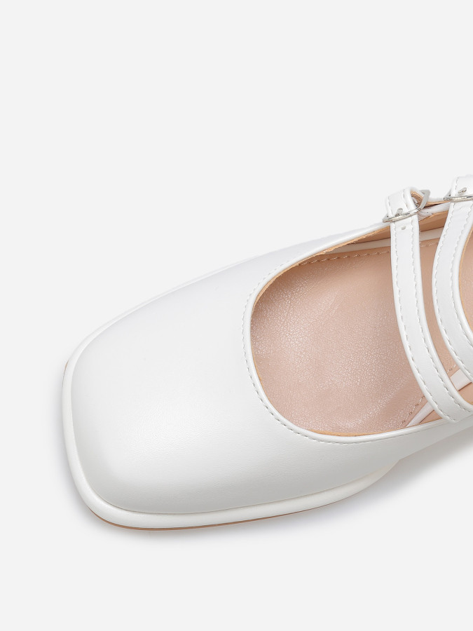 Babies à talon et bout carrés