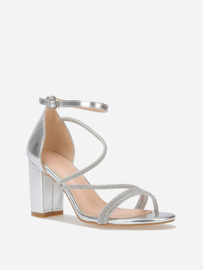 Sandales à multi-brides strassées