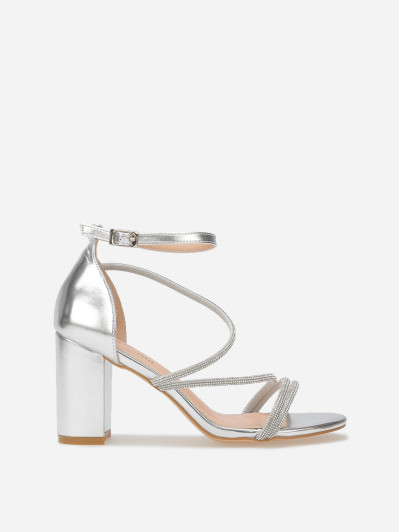 Sandales à multi-brides strassées