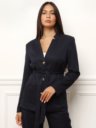 Veste de tailleur avec ceinture