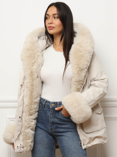 Parka mi-longue à fausse fourrure