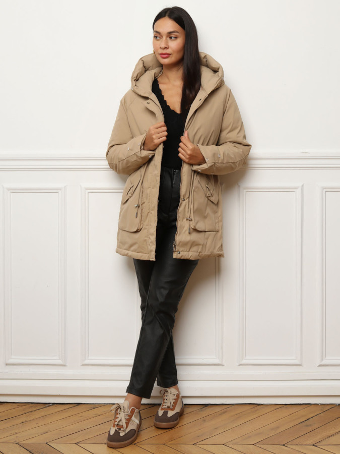 Parka mi-longue à fausse fourrure