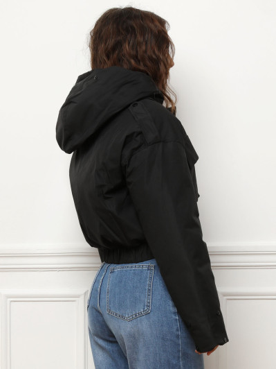 Parka courte à fausse fourrure