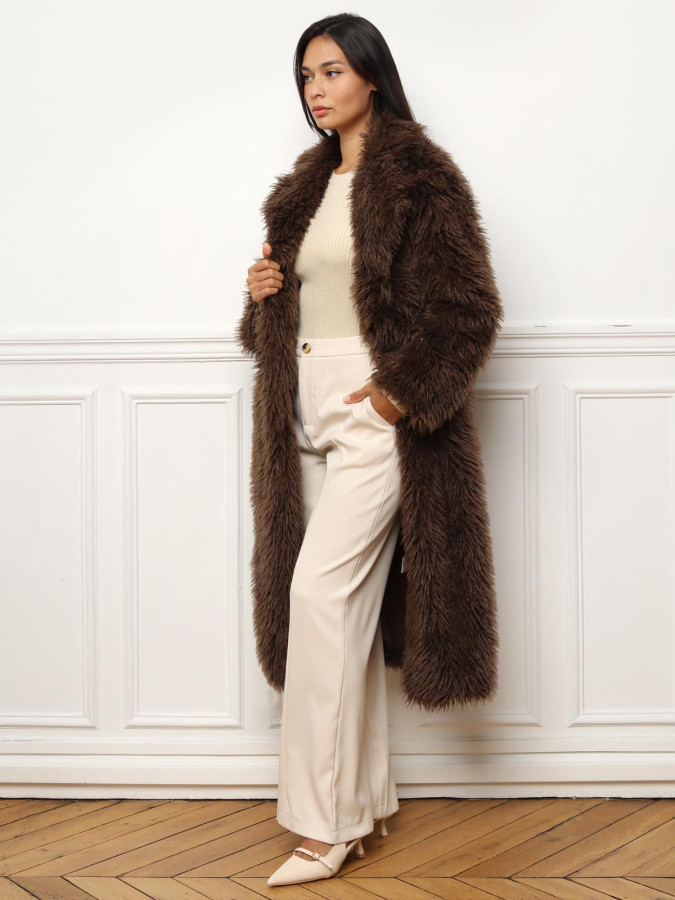 Manteau large en fausse fourrure