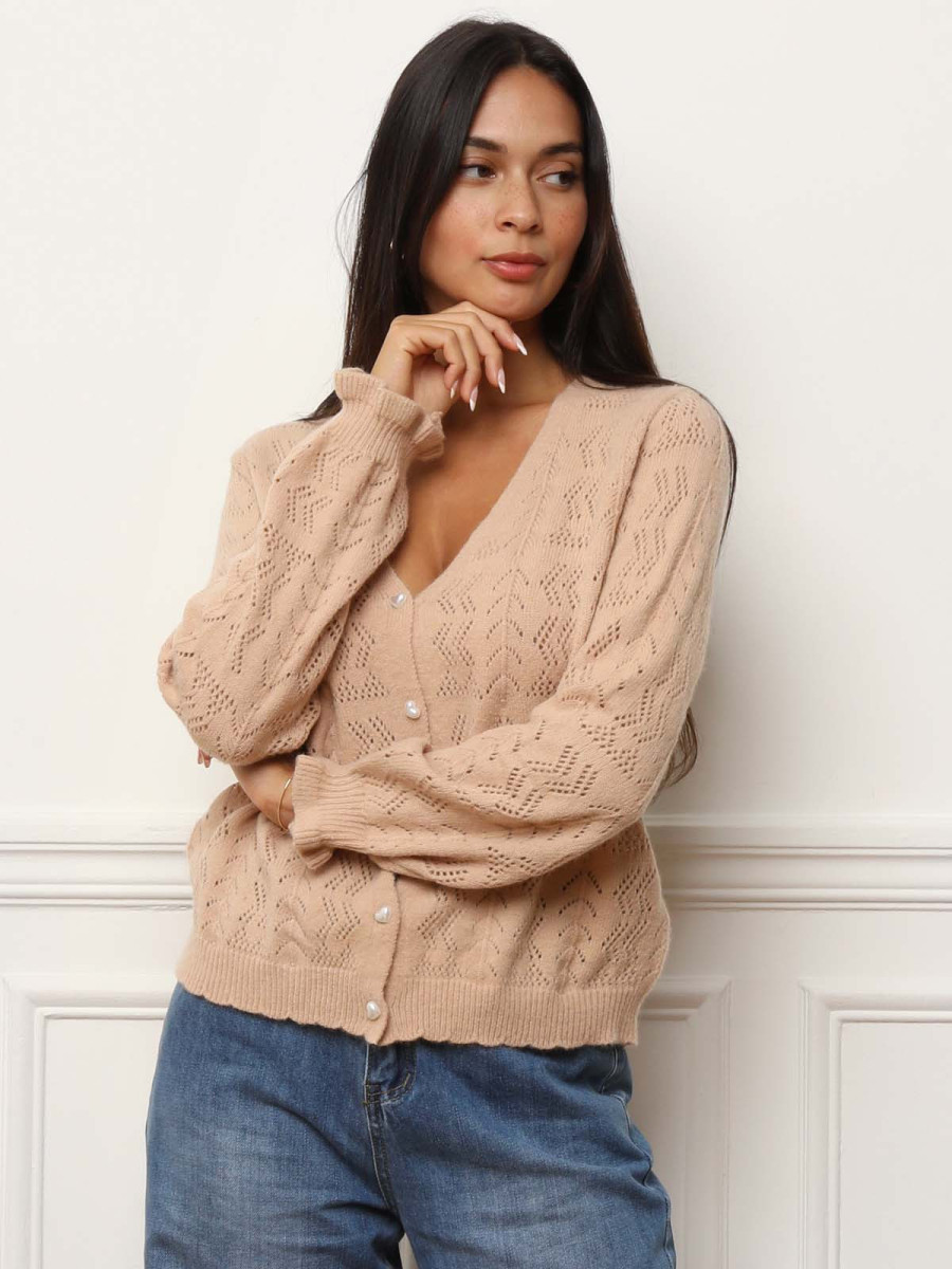 Cardigan ajouré à boutons nacrés