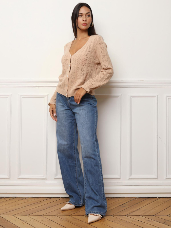 Cardigan ajouré à boutons nacrés