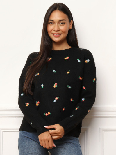 Pull à petites fleurs brodées