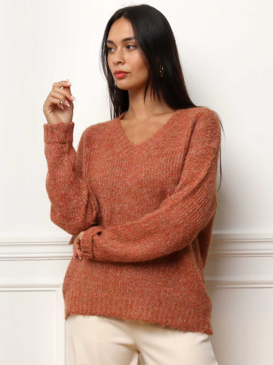 Pull en maille côtelée avec fils dorés