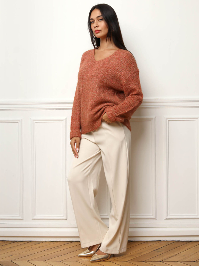 Pull en maille côtelée avec fils dorés