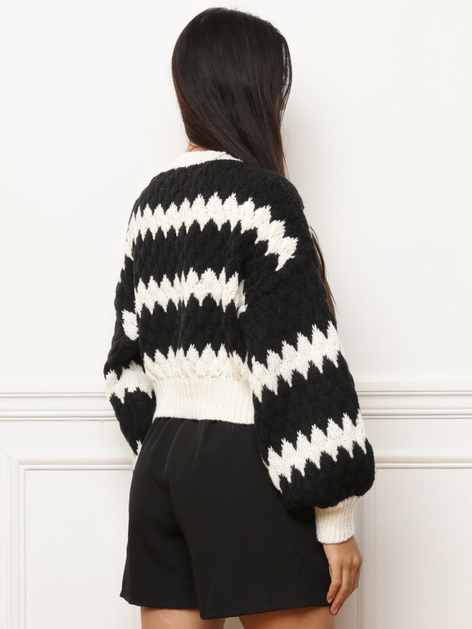 Pull court à imprimé graphique