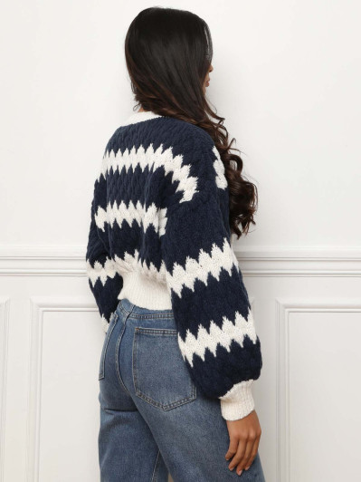 Pull court à imprimé graphique