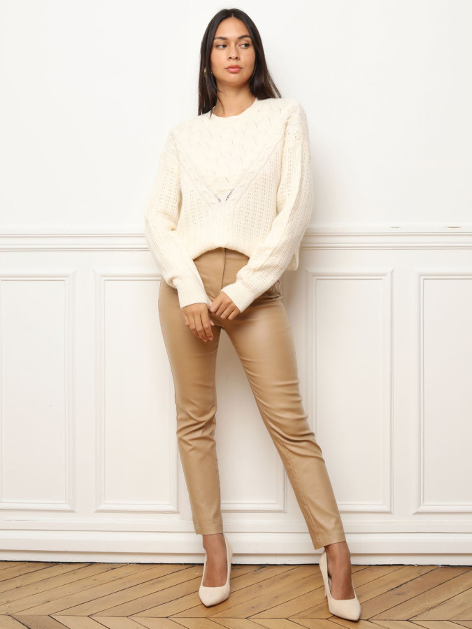 Pull en maille ajourée à motifs