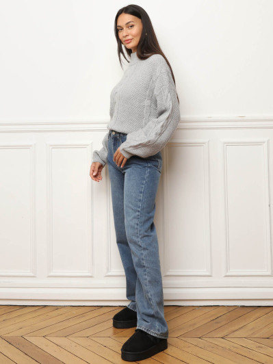 Pull à motifs et manches ballons