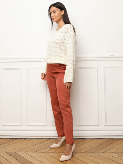 Pull long en crochet à manches papillons