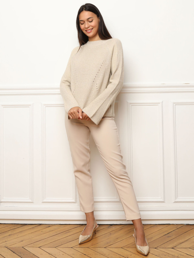 Pull à fils brillants et manches papillon