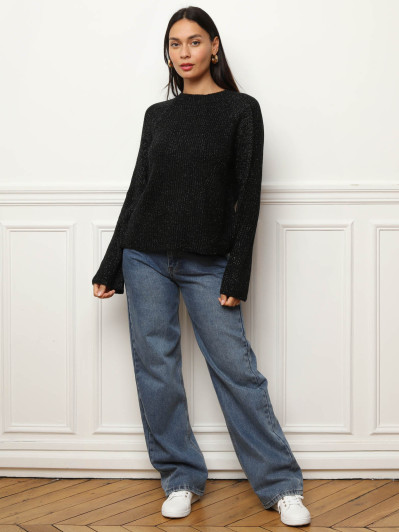 Pull à fils brillants et manches papillon