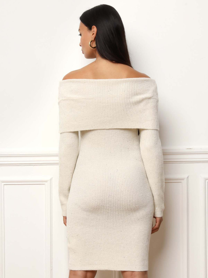 Robe pull à col bardot et sequins