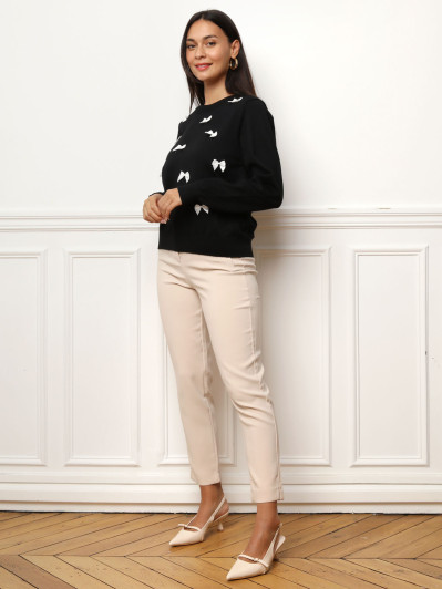 Pull à petits nœuds satinés