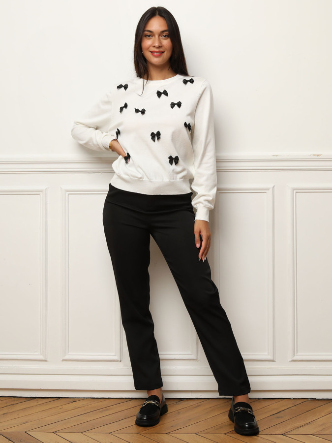 Pull à petits nœuds satinés