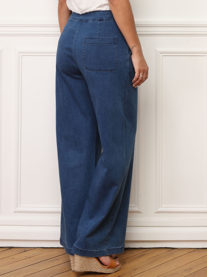 Pantalon flare en denim à boutons