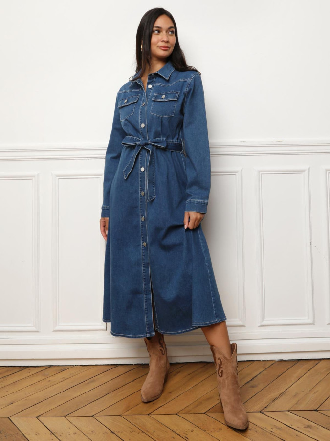 Robe chemise en denim à nouer