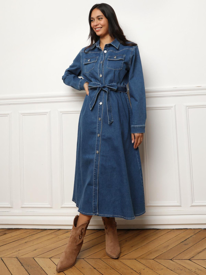 Robe chemise en denim à nouer