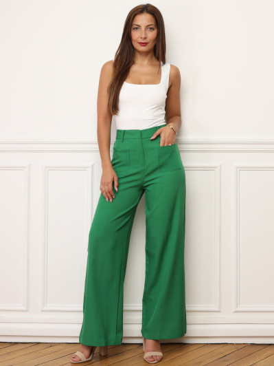 Pantalon droit à double poches plaquées