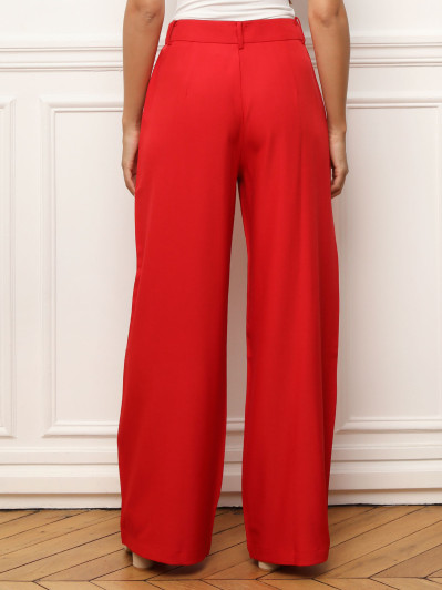 Pantalon droit à double poches plaquées