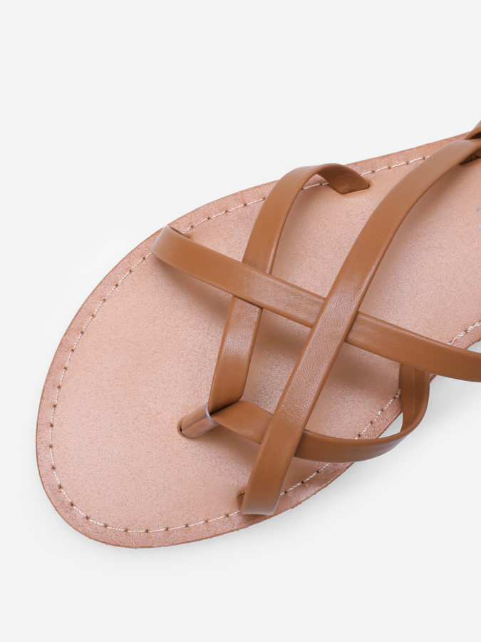 Nu-pieds à fines brides croisées