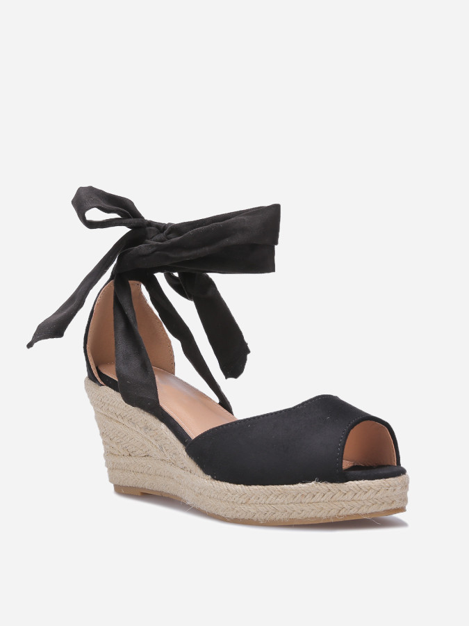 Sandales peep toes compensées à nouer