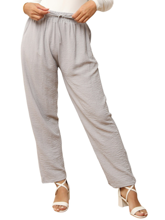 Pantalon fluide à coupe carotte