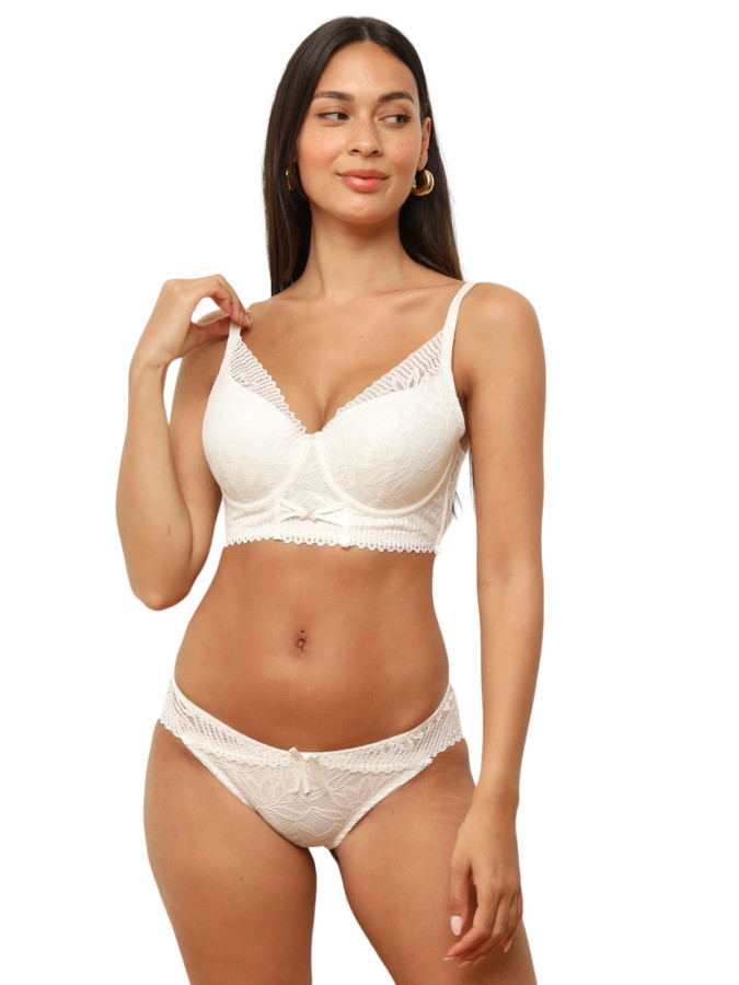 Ensemble lingerie dentelle avec bijou strass