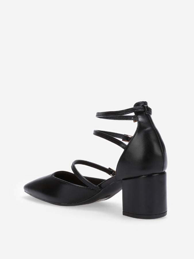 Escarpins multibrides à bout carré