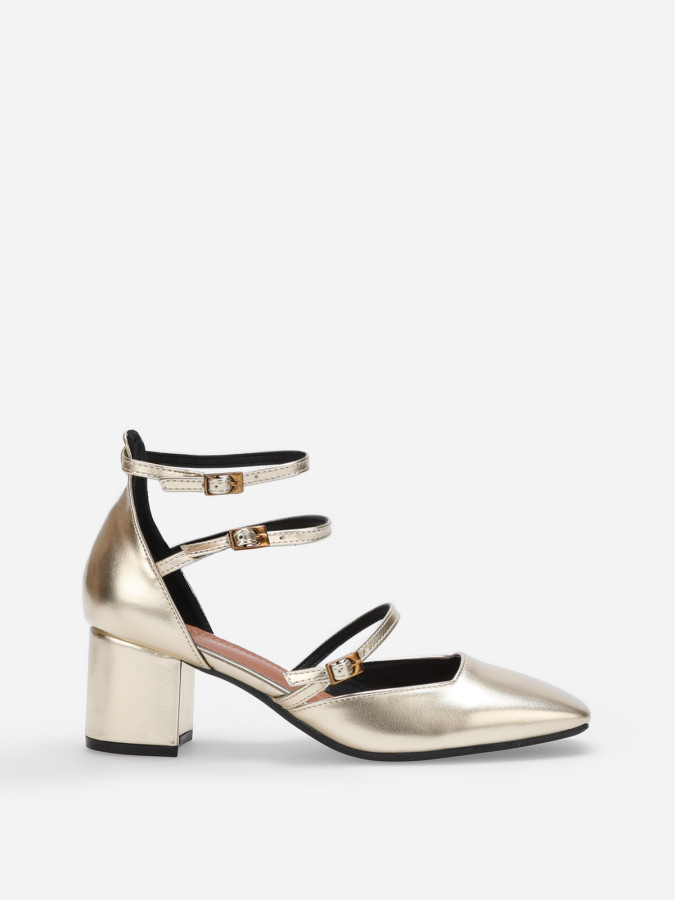 Escarpins multibrides à bout carré