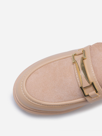 Mocassins bi-matières à boucle métallique