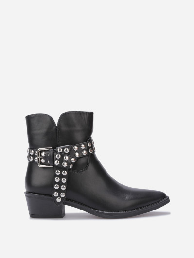 Bottines à bride cloutées et nouée