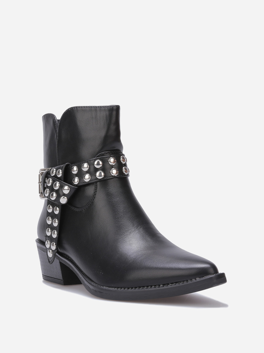 Bottines à bride cloutées et nouée