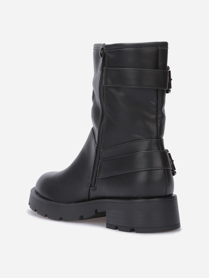 Bottines avec brides à boucle