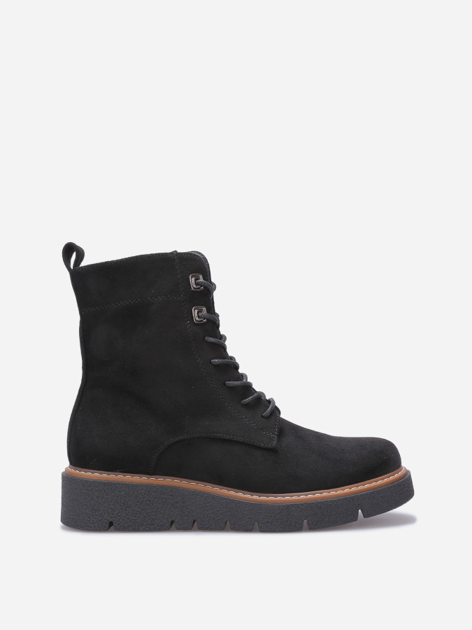 Rangers en suédine à semelle compensée