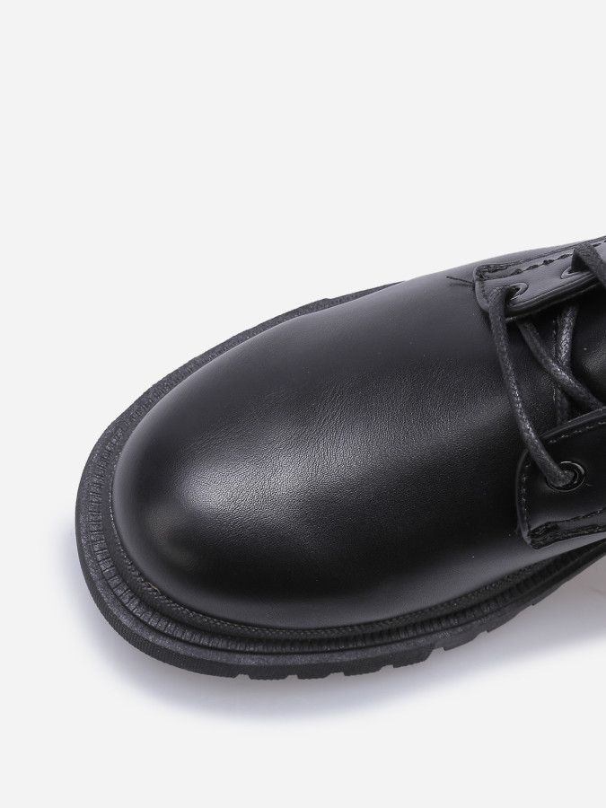 Rangers à strass et double lacets