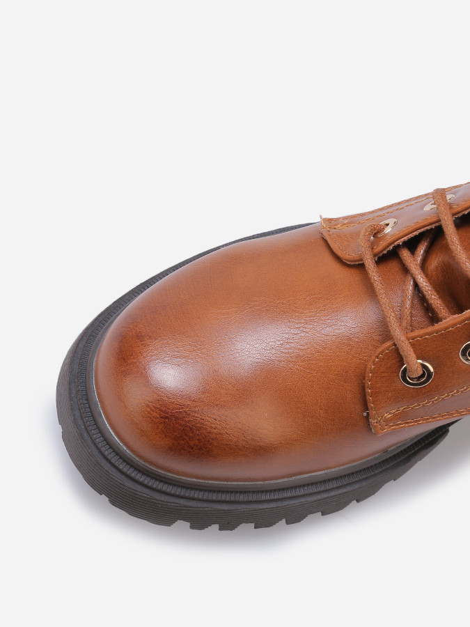 Bottines rangers à détail matelassé