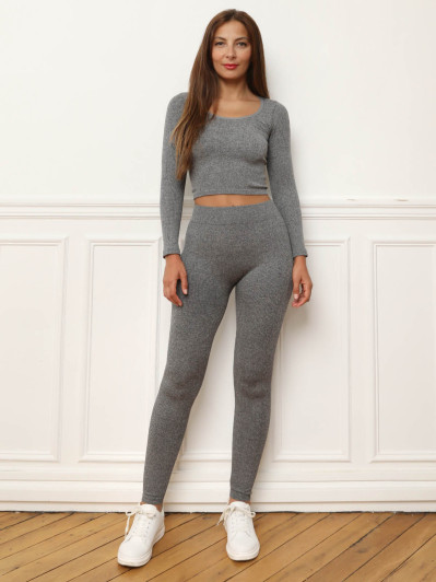 Top court côtelé basique