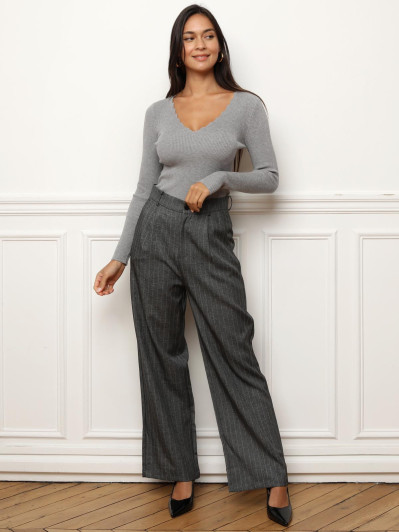 Sous-pull à décolleté festonné