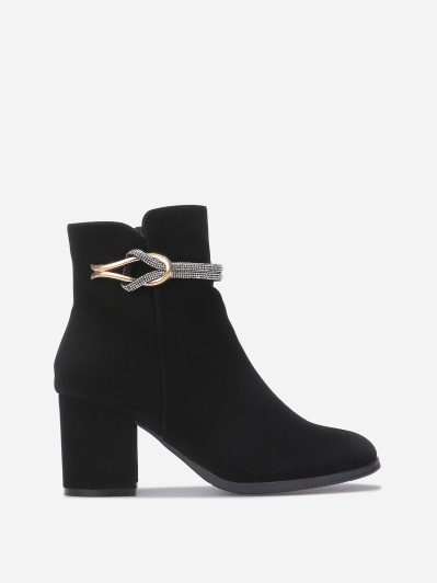 Bottines à talon avec bijou et strass