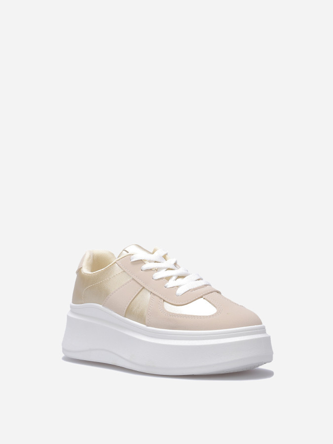 Baskets à plateforme compensée