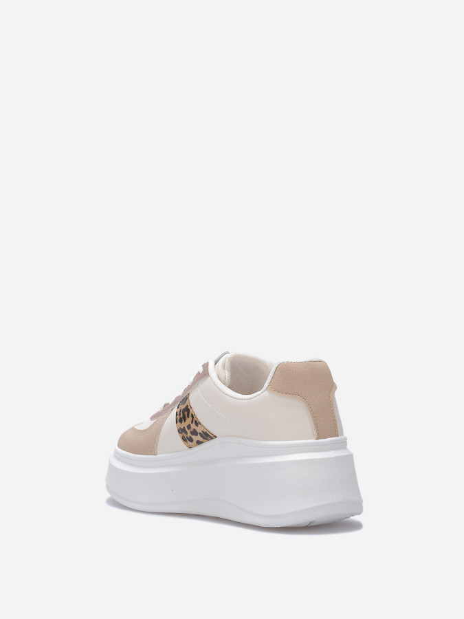 Baskets à plateforme compensée