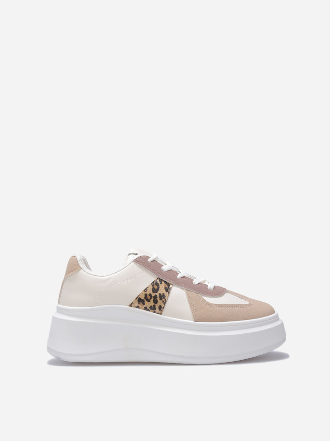 Baskets à plateforme compensée