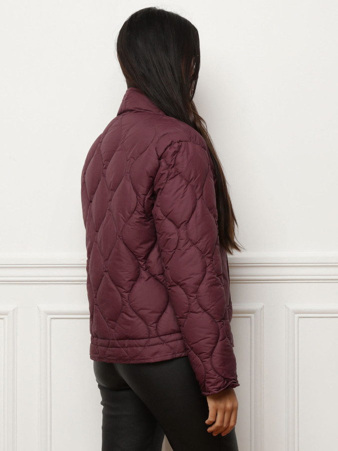 Doudoune zippée bordeaux à poches