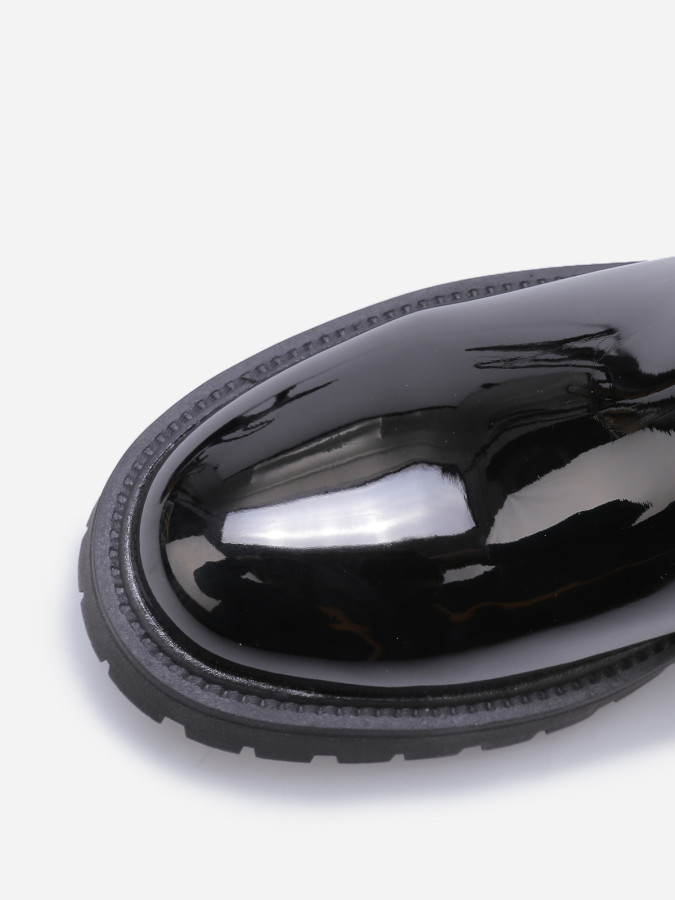 Chelsea vernies à semelle épaisse